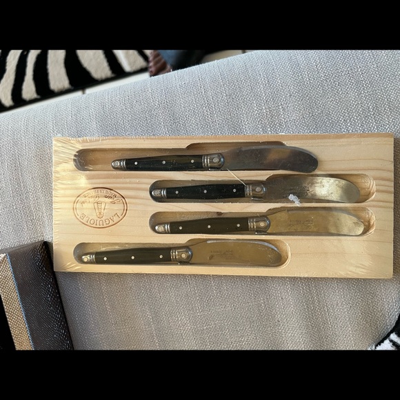 Laguiole Inox France Cheese/Butter Knives Set of 4 Black - Picture 5 of 6